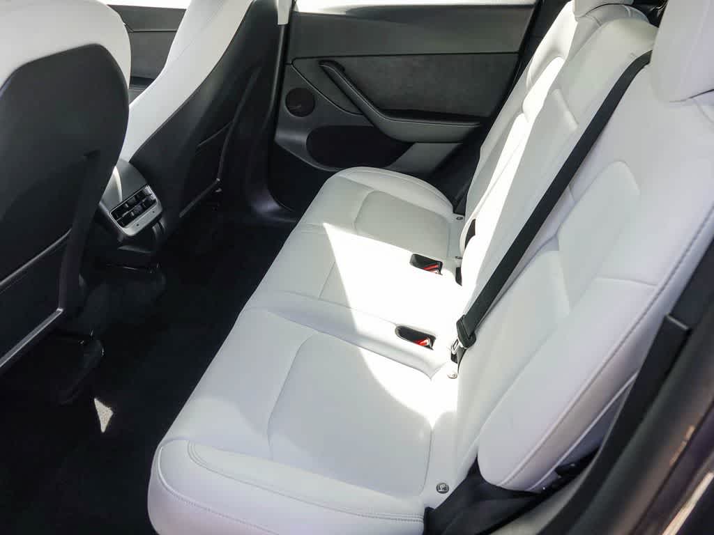 2022 Tesla Model Y Performance Dual Motor All-Wheel Drive