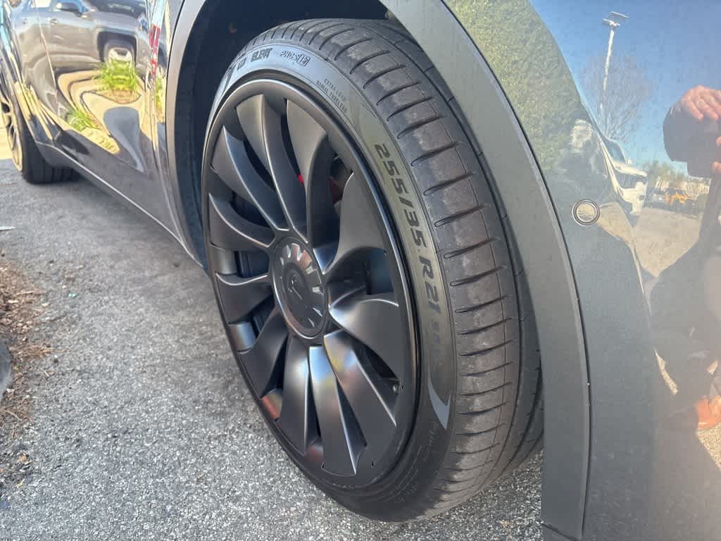 2022 Tesla Model Y Performance Dual Motor All-Wheel Drive