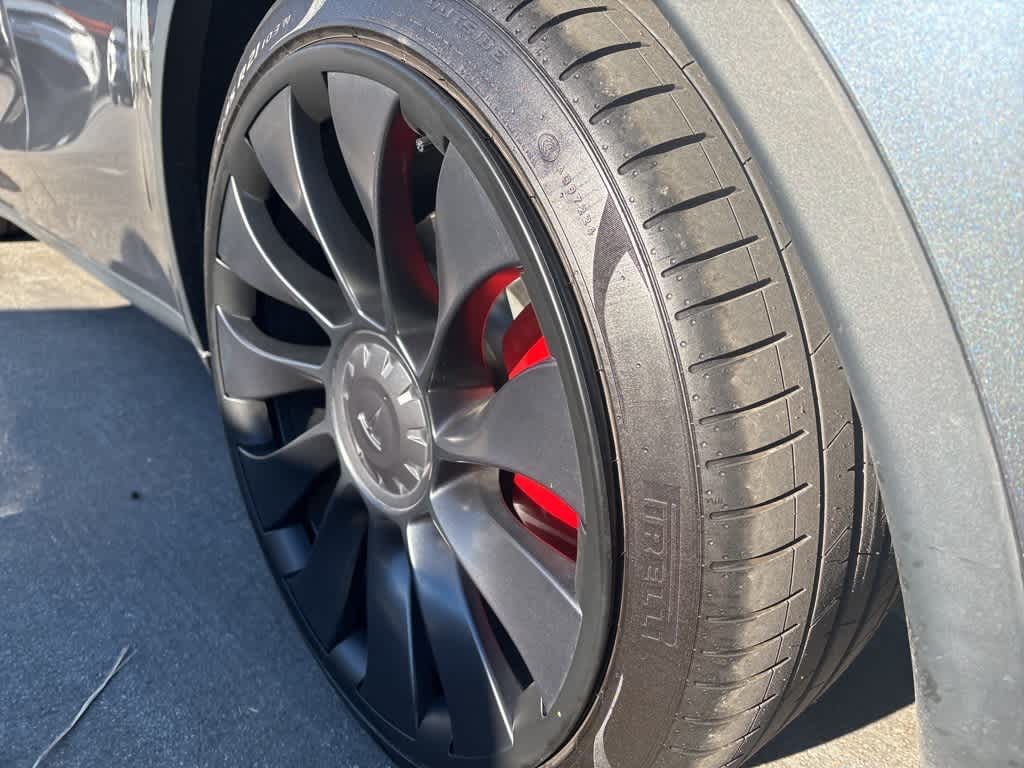 2022 Tesla Model Y Performance Dual Motor All-Wheel Drive