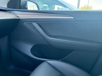 2024 Tesla Model Y Performance Dual Motor All-Wheel Drive