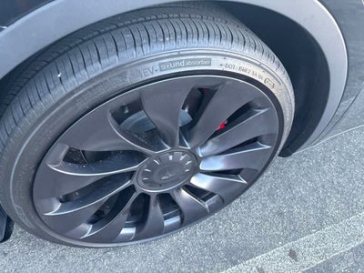 2024 Tesla Model Y Performance Dual Motor All-Wheel Drive