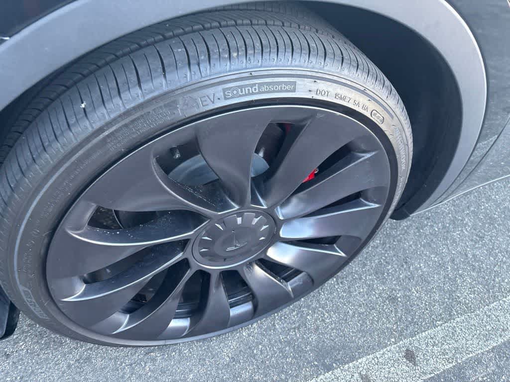 2024 Tesla Model Y Performance Dual Motor All-Wheel Drive
