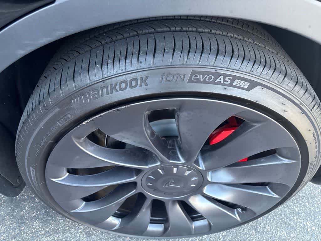 2024 Tesla Model Y Performance Dual Motor All-Wheel Drive