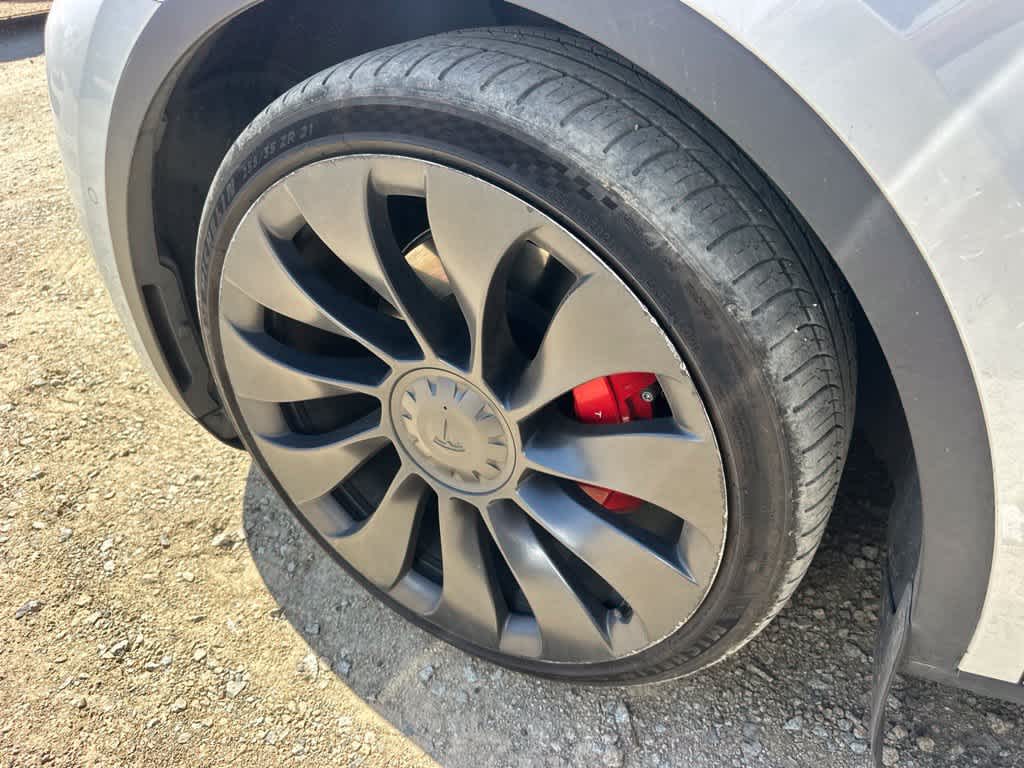 2022 Tesla Model Y Performance Dual Motor All-Wheel Drive