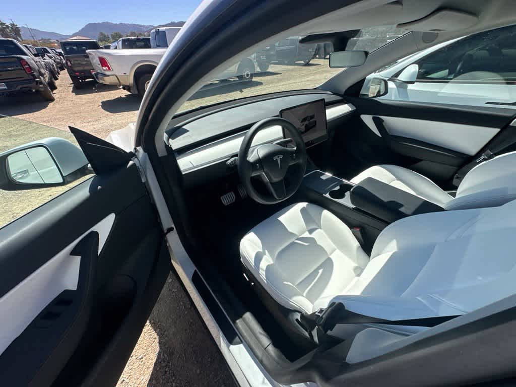 2022 Tesla Model Y Performance Dual Motor All-Wheel Drive