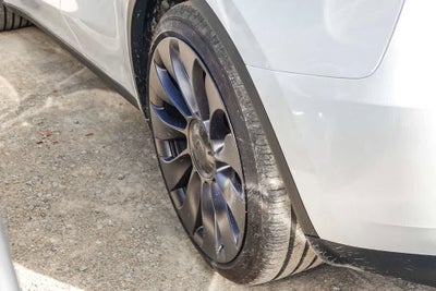 2025 Tesla Model Y Performance Dual Motor All-Wheel Drive