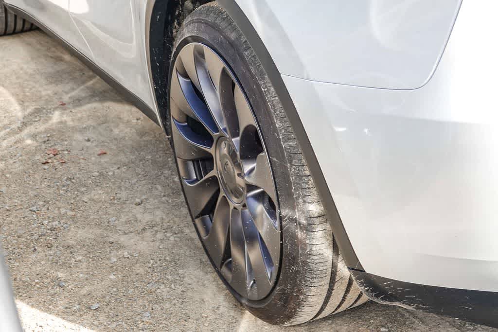 2025 Tesla Model Y Performance Dual Motor All-Wheel Drive