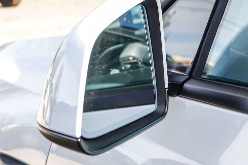 2025 Tesla Model Y Performance Dual Motor All-Wheel Drive