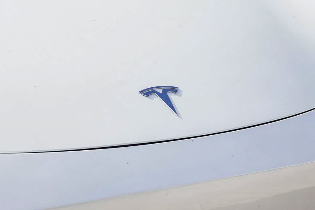 2025 Tesla Model Y Performance Dual Motor All-Wheel Drive