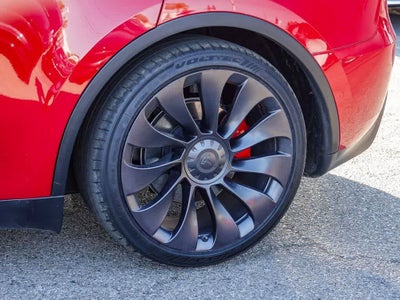 2022 Tesla Model Y Performance Dual Motor All-Wheel Drive