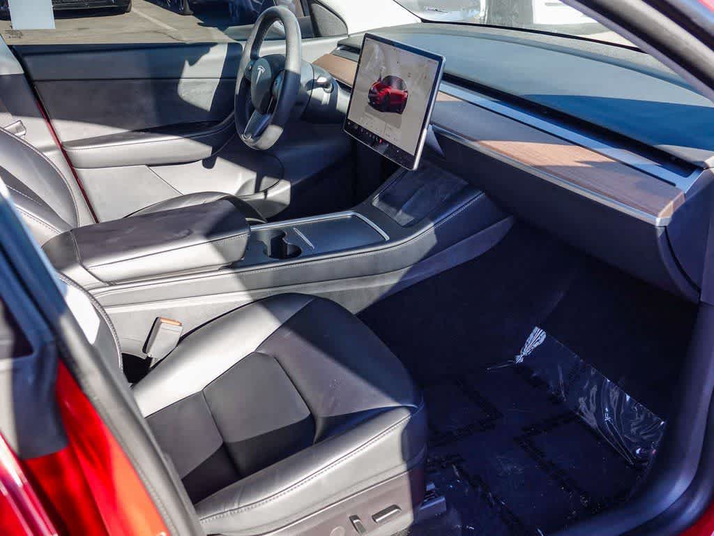 2022 Tesla Model Y Performance Dual Motor All-Wheel Drive