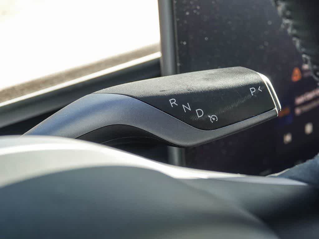 2023 Tesla Model Y Performance Dual Motor All-Wheel Drive