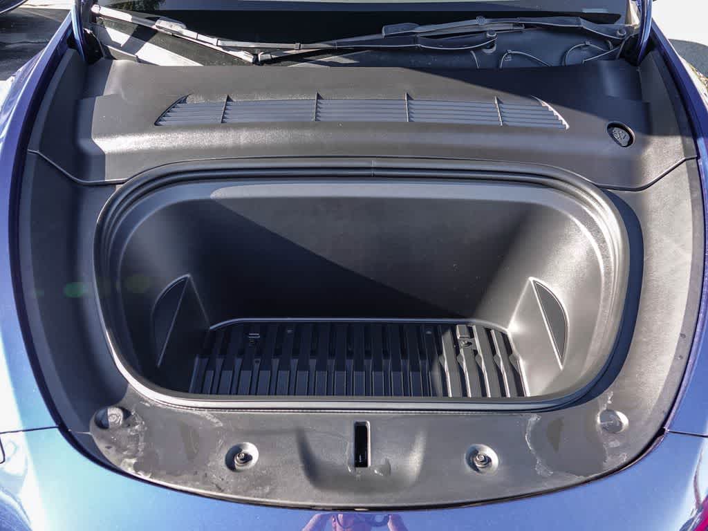 2023 Tesla Model Y Performance Dual Motor All-Wheel Drive