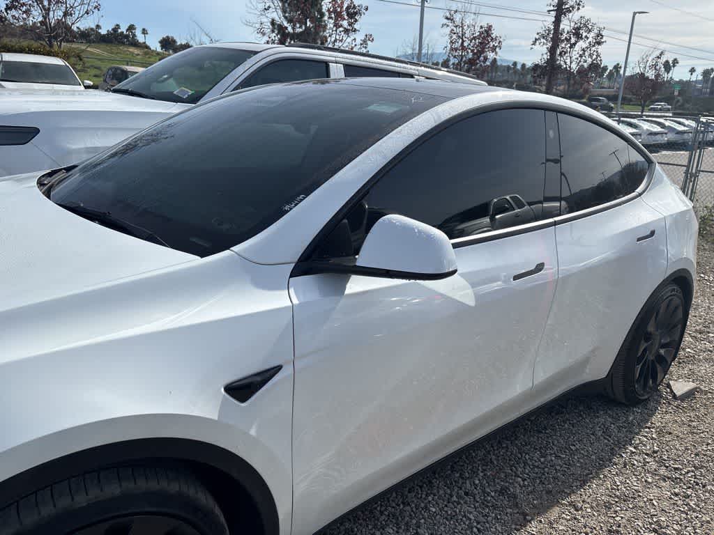 2022 Tesla Model Y Performance Dual Motor All-Wheel Drive