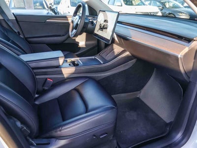 2022 Tesla Model Y Performance Dual Motor All-Wheel Drive