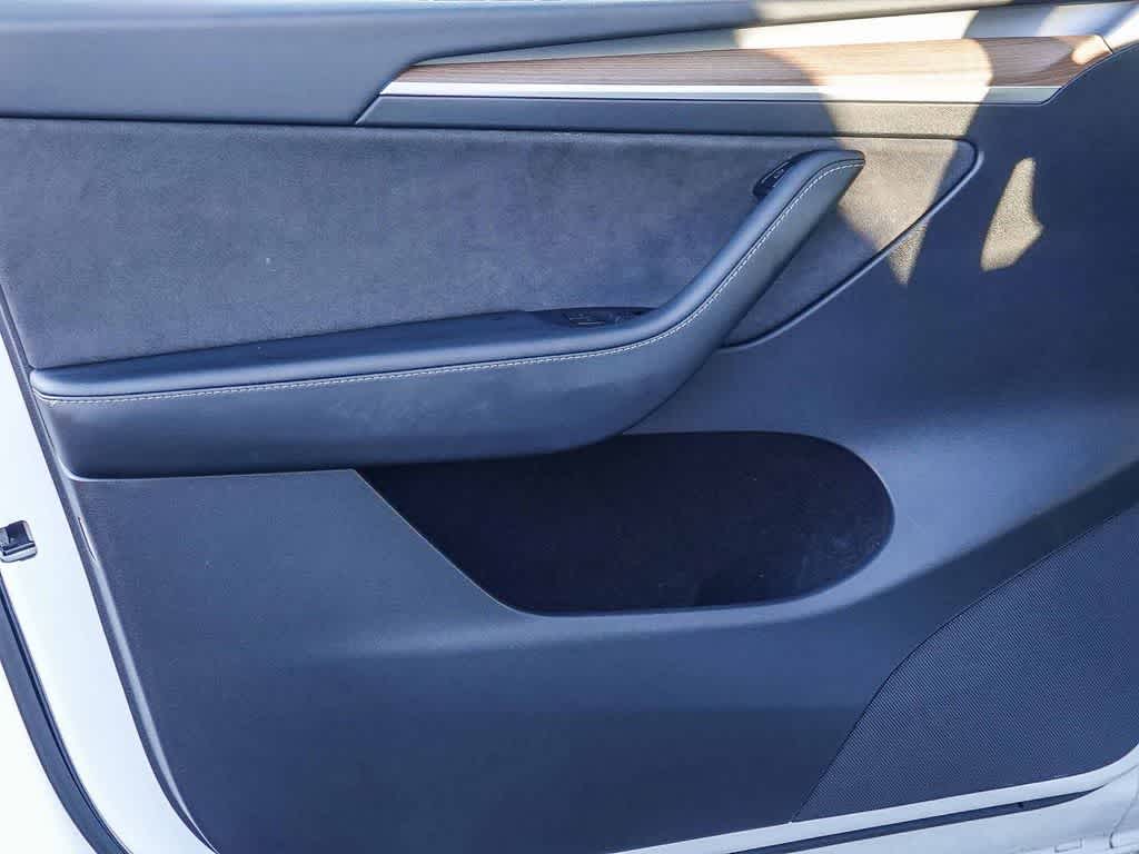 2022 Tesla Model Y Performance Dual Motor All-Wheel Drive