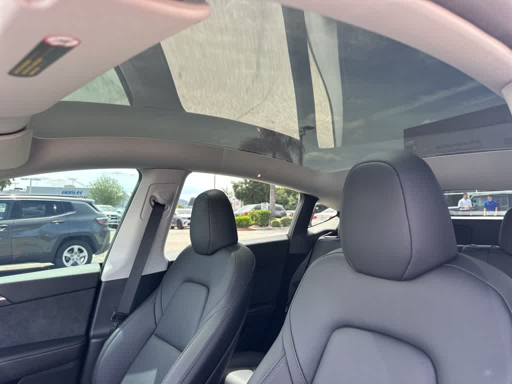 2024 Tesla Model Y Performance