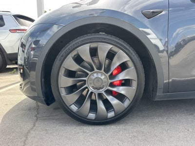 2024 Tesla Model Y Performance