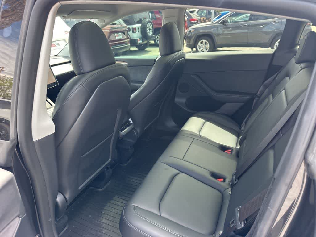 2024 Tesla Model Y Performance