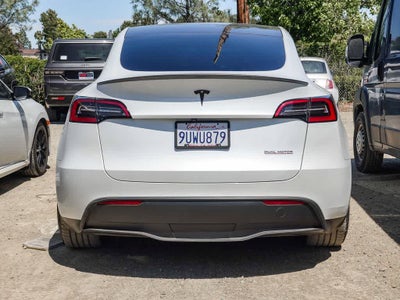 2024 Tesla Model Y Performance Dual Motor All-Wheel Drive