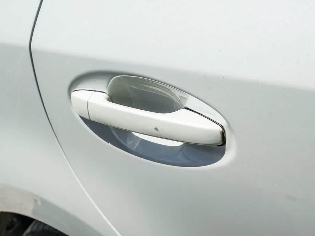 2016 Toyota Prius V Two