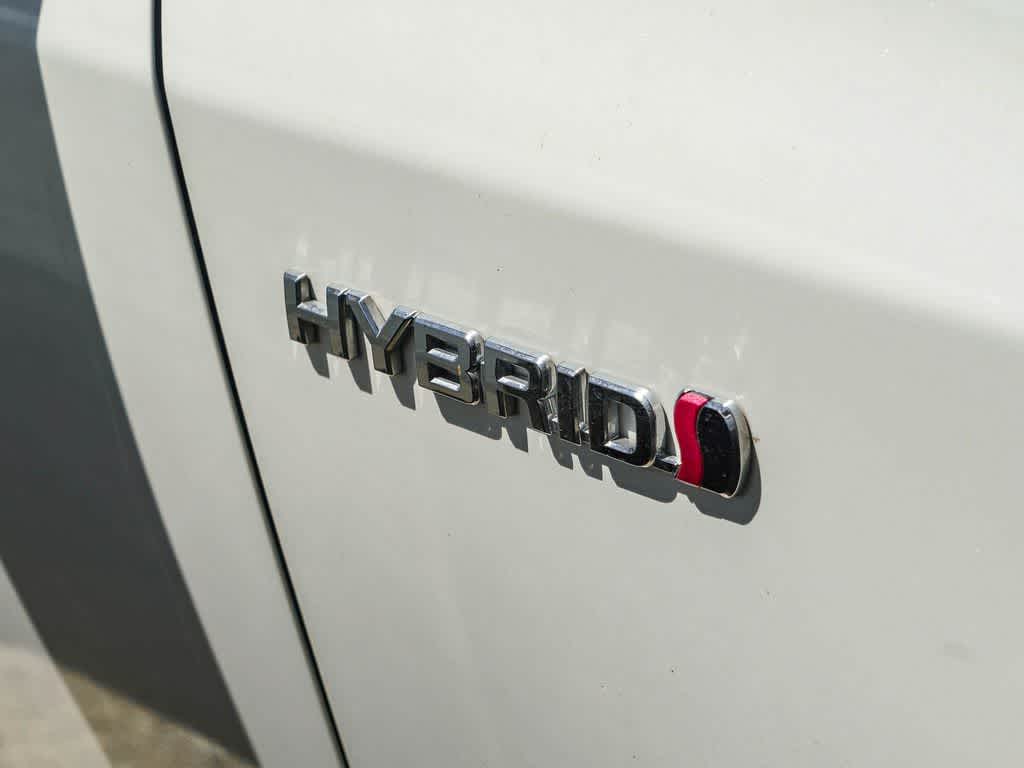 2016 Toyota Prius V Two