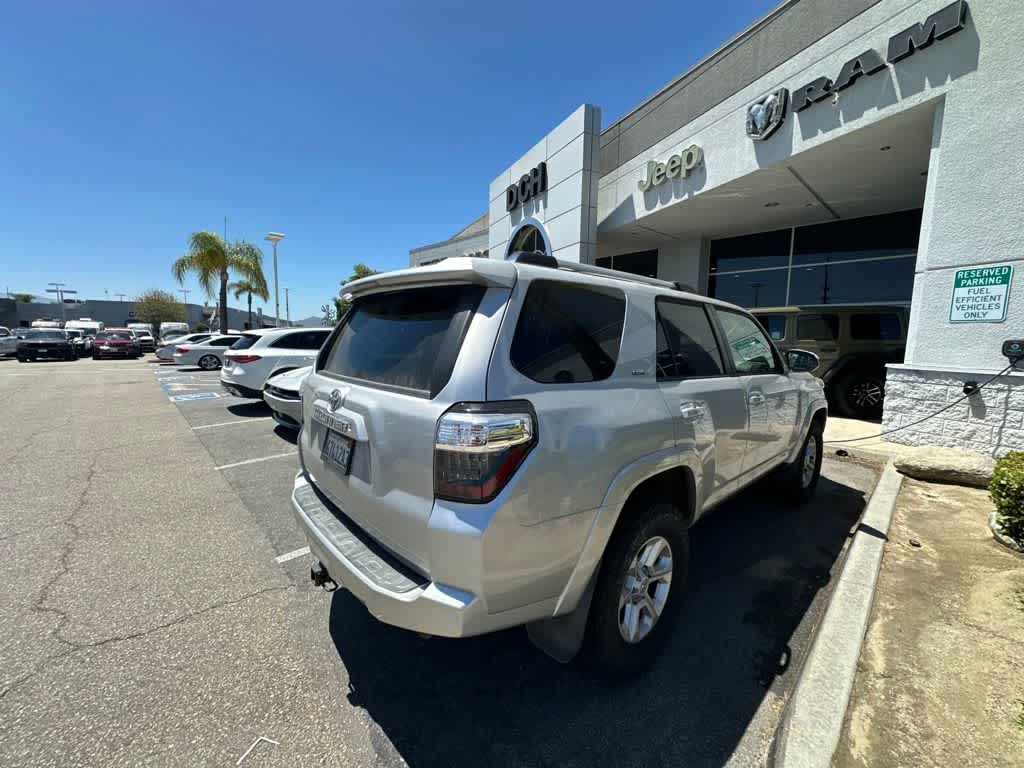 2020 Toyota 4Runner SR5