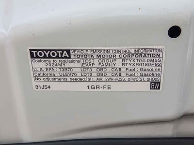 2024 Toyota 4Runner SR5