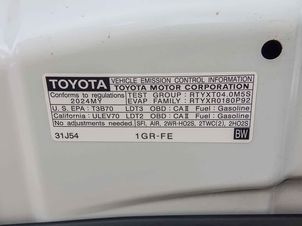 2024 Toyota 4Runner SR5