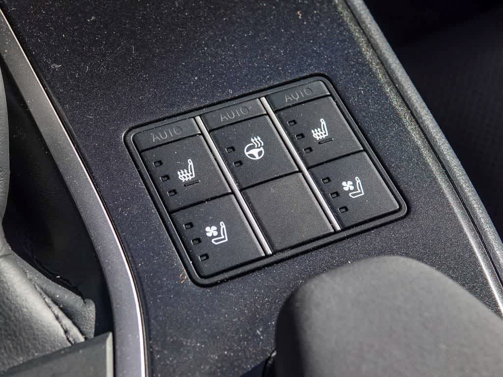 2024 Lexus UX F SPORT Design