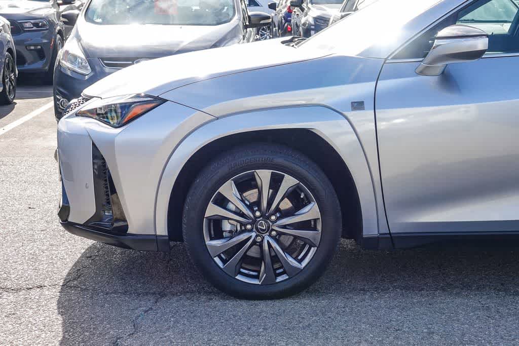 2024 Lexus UX F SPORT Design