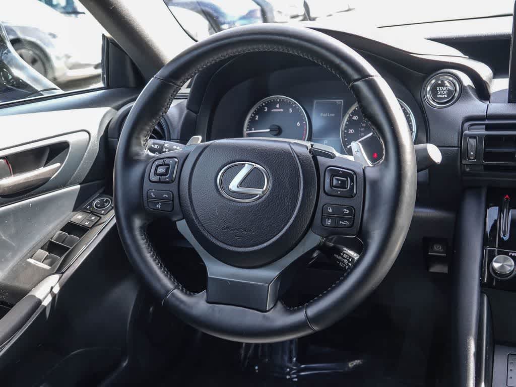 2025 Lexus IS 300 F SPORT Design