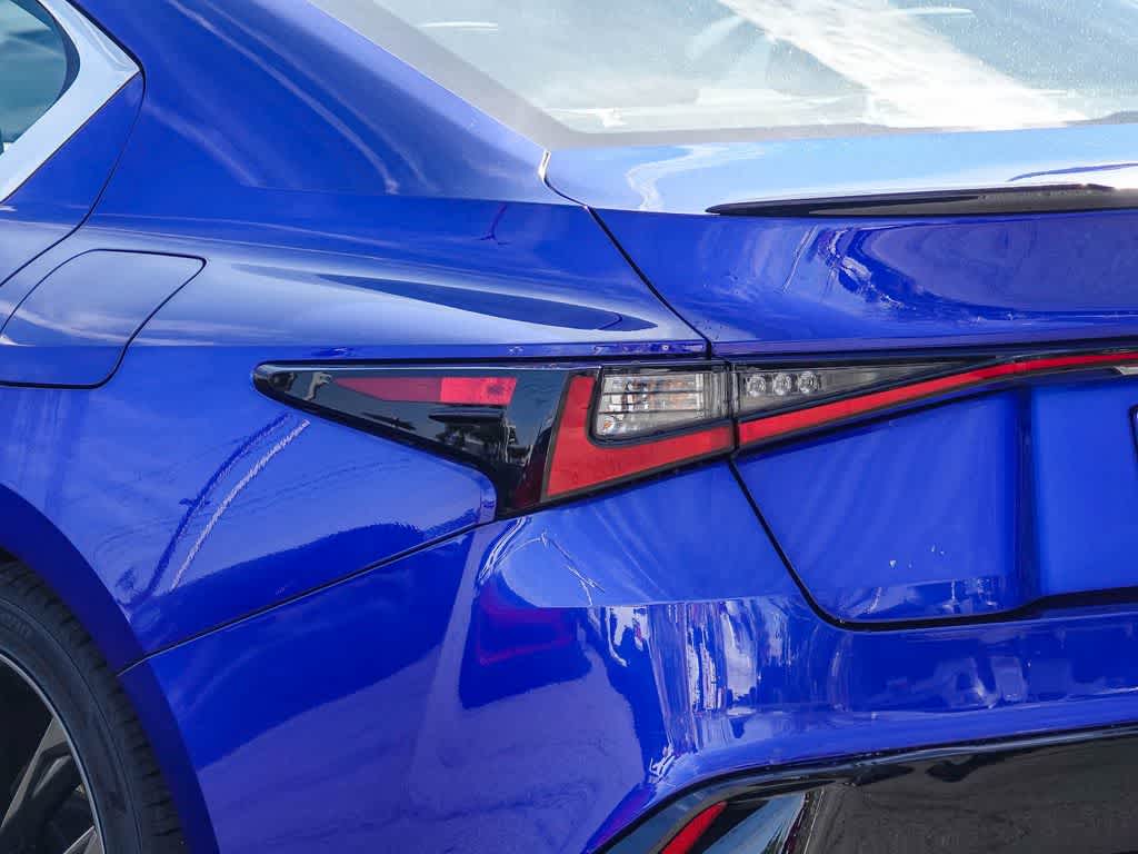 2025 Lexus IS 300 F SPORT Design