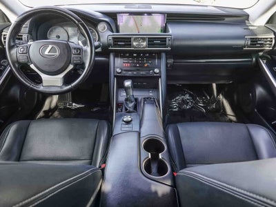 2018 Lexus IS IS 300 RWD