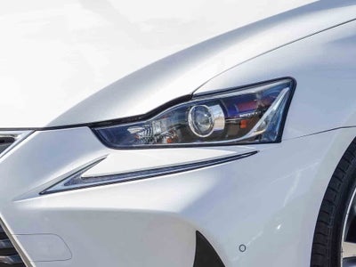 2018 Lexus IS IS 300 RWD