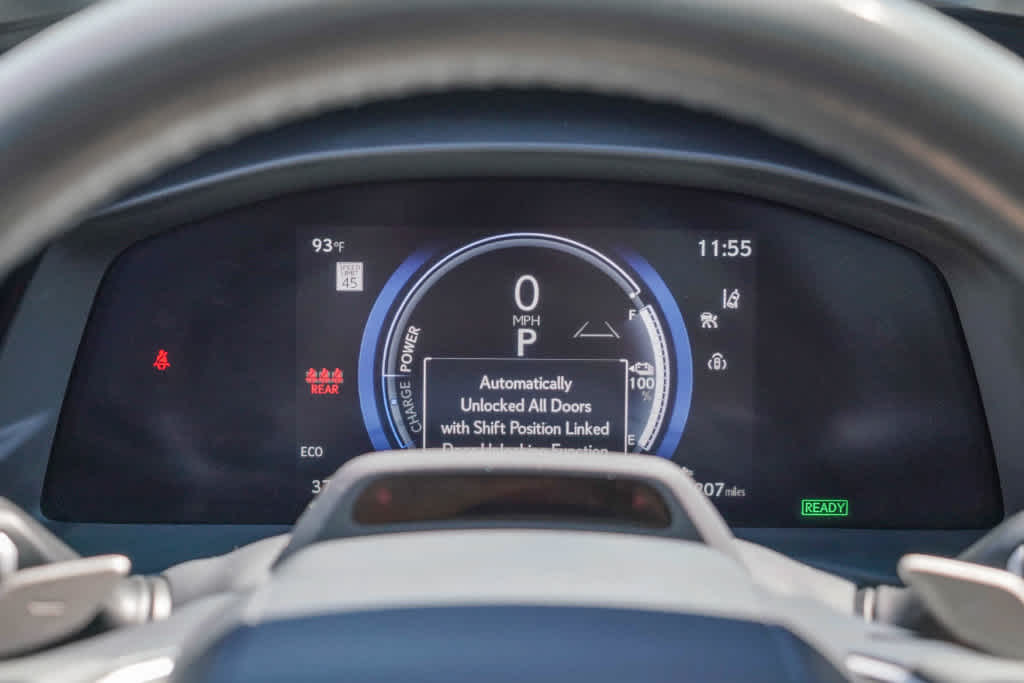 2023 Lexus RZ 450e Luxury