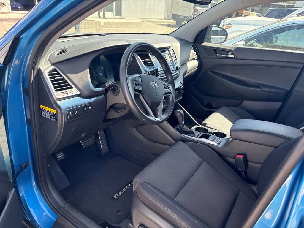 2017 Hyundai Tucson Night