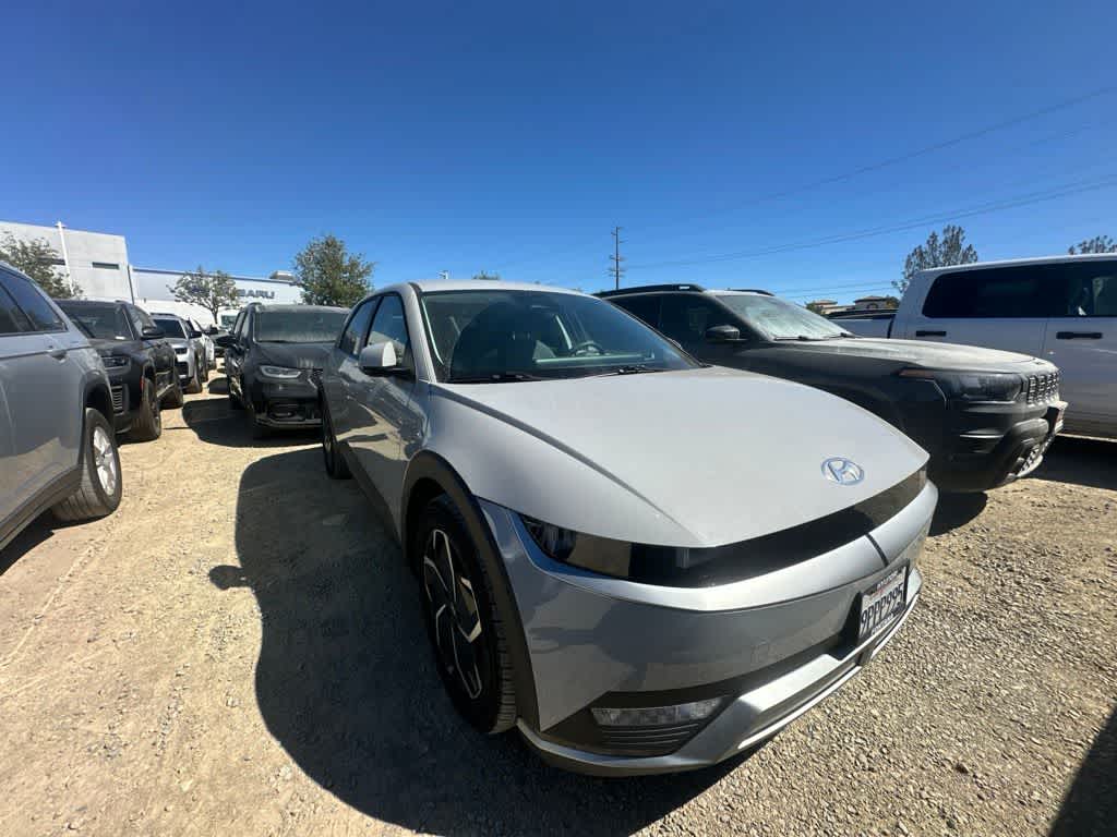 2024 Hyundai IONIQ 5 SE