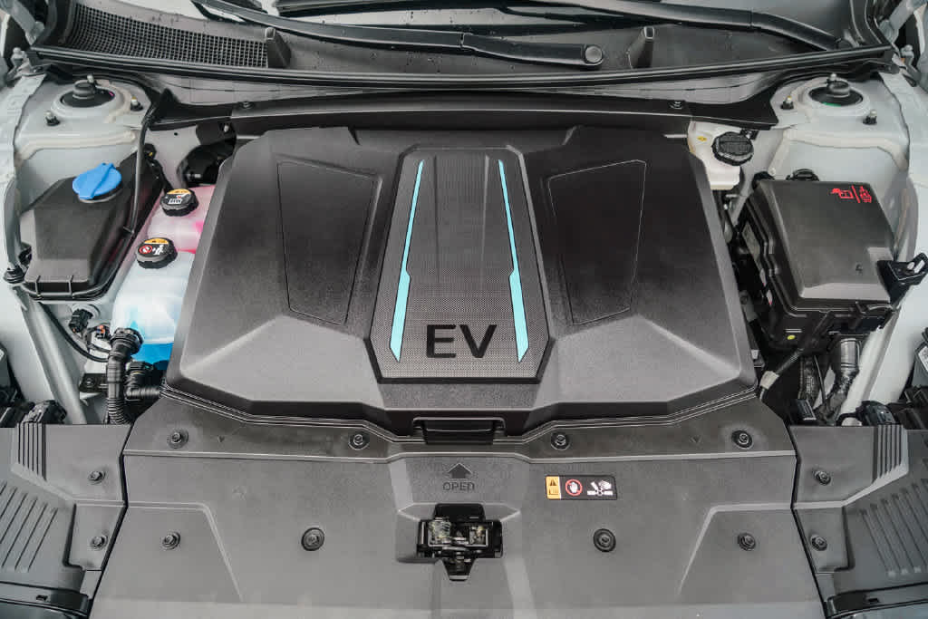 2024 Hyundai IONIQ 5 SEL