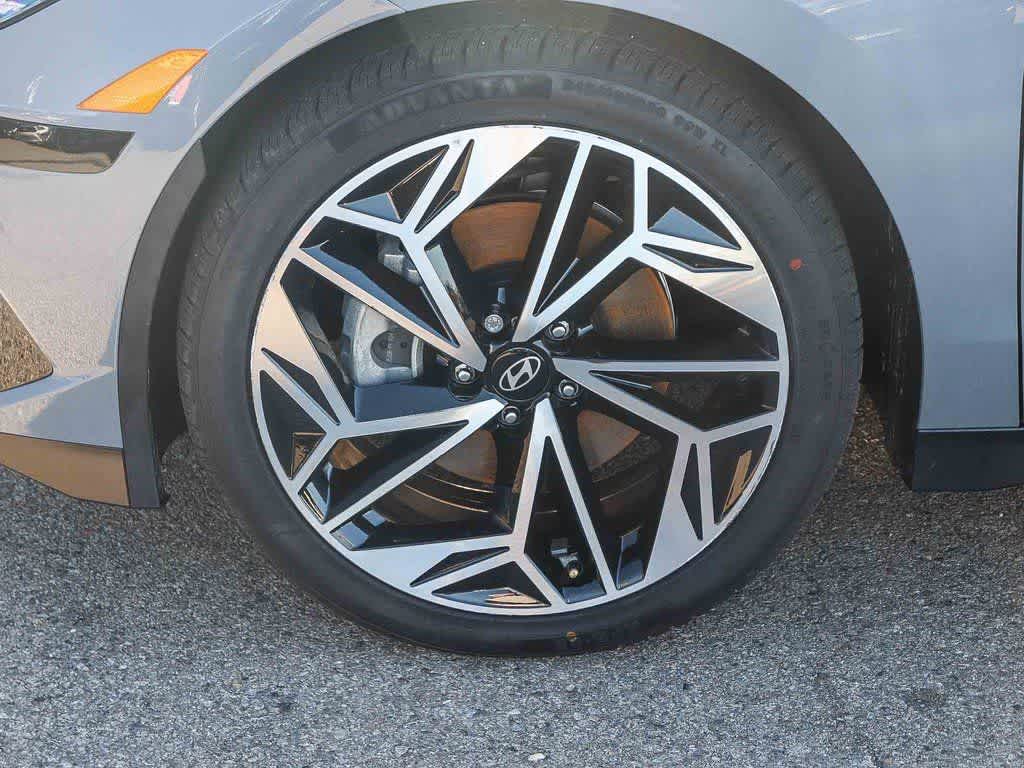 2024 Hyundai IONIQ 6 SEL