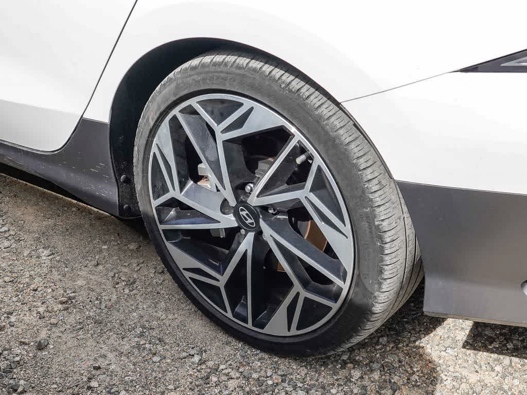 2024 Hyundai IONIQ 6 SEL