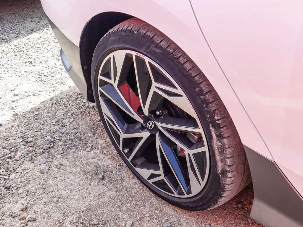 2024 Hyundai IONIQ 6 SEL