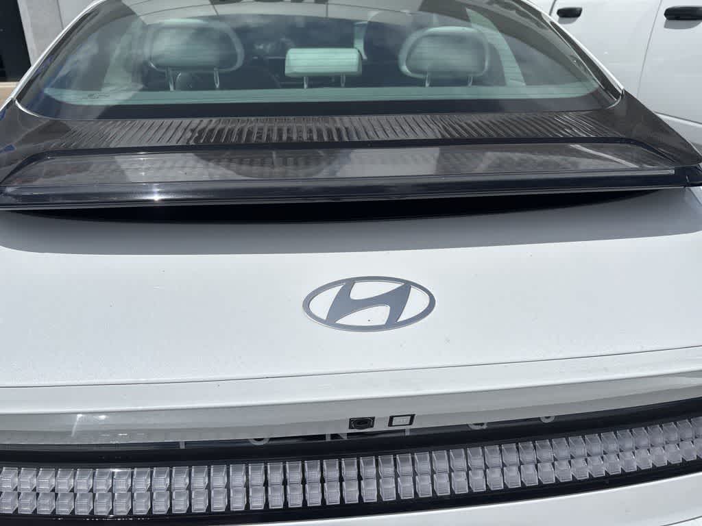 2024 Hyundai IONIQ 6 SEL