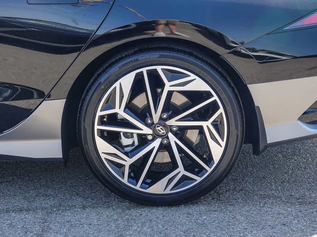 2024 Hyundai IONIQ 6 SEL