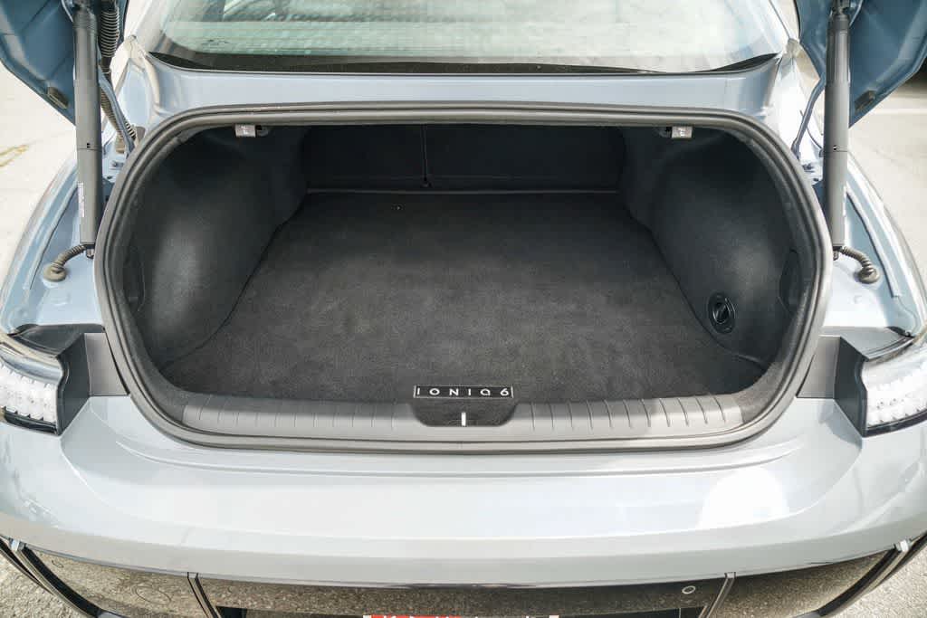 2024 Hyundai IONIQ 6 SEL