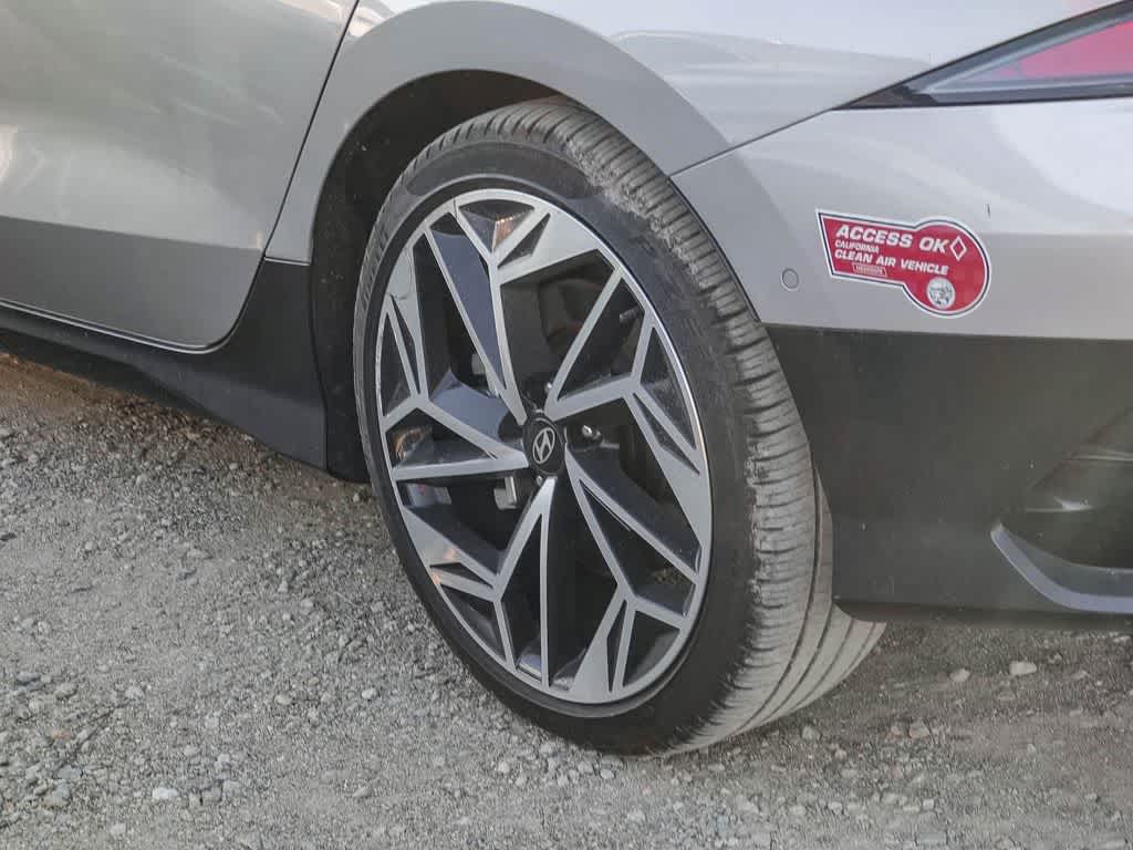 2024 Hyundai IONIQ 6 Limited