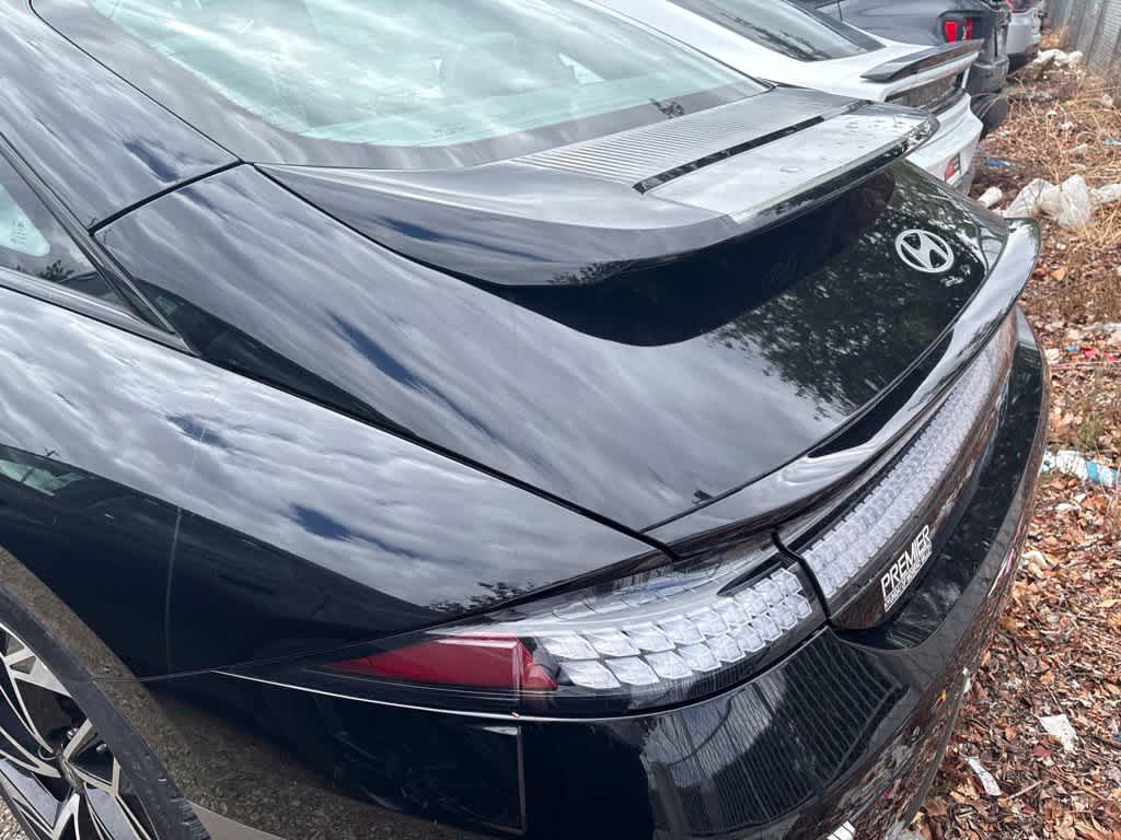 2023 Hyundai IONIQ 6 Limited