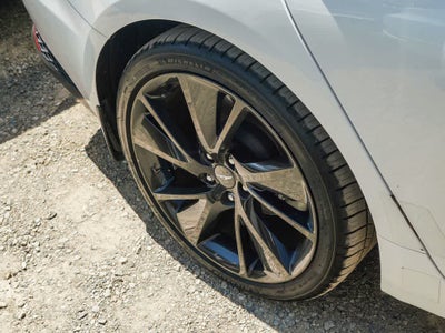 2023 Genesis G70 2.0T RWD