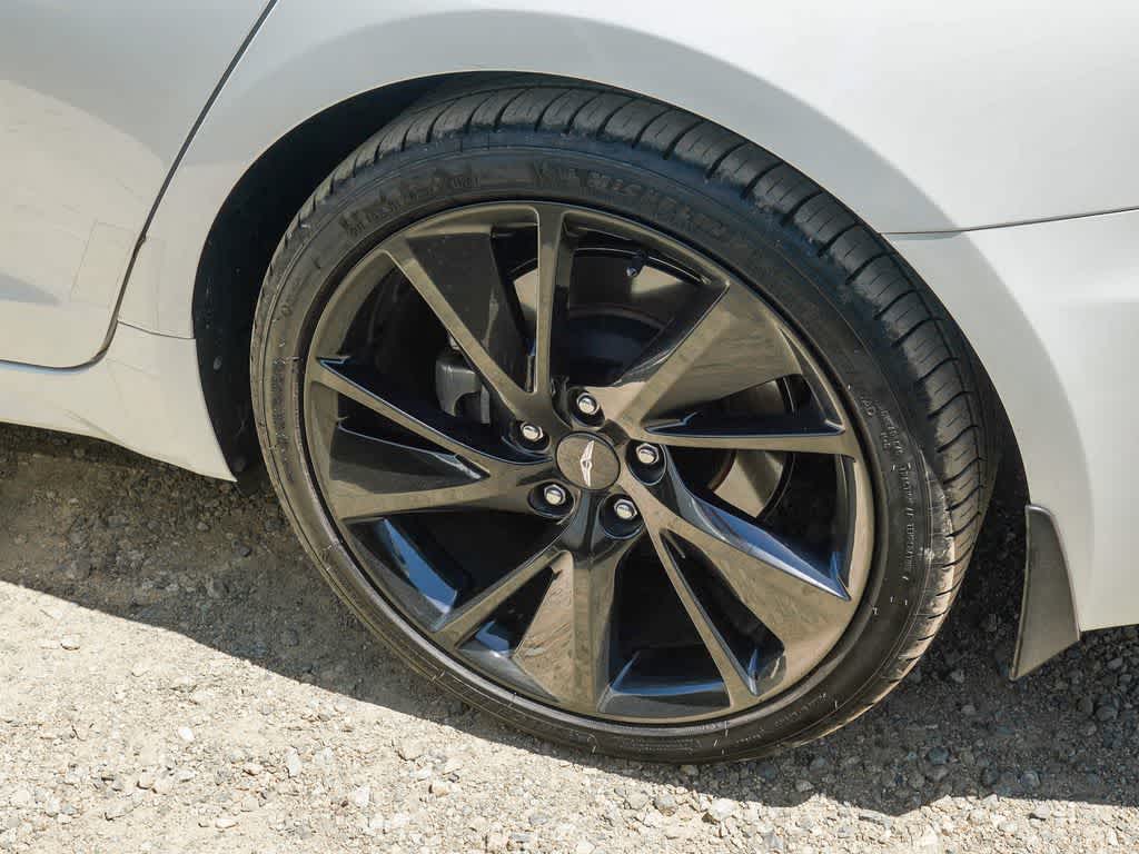 2023 Genesis G70 2.0T RWD