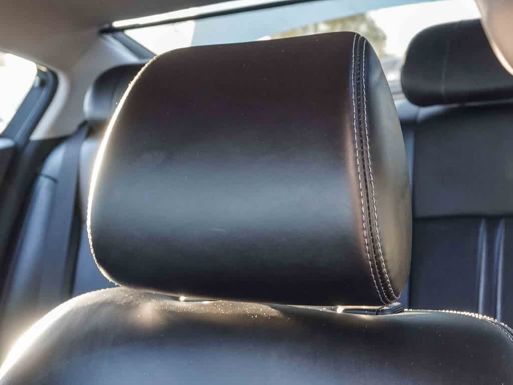 2017 Kia K900 Luxury 3.8L